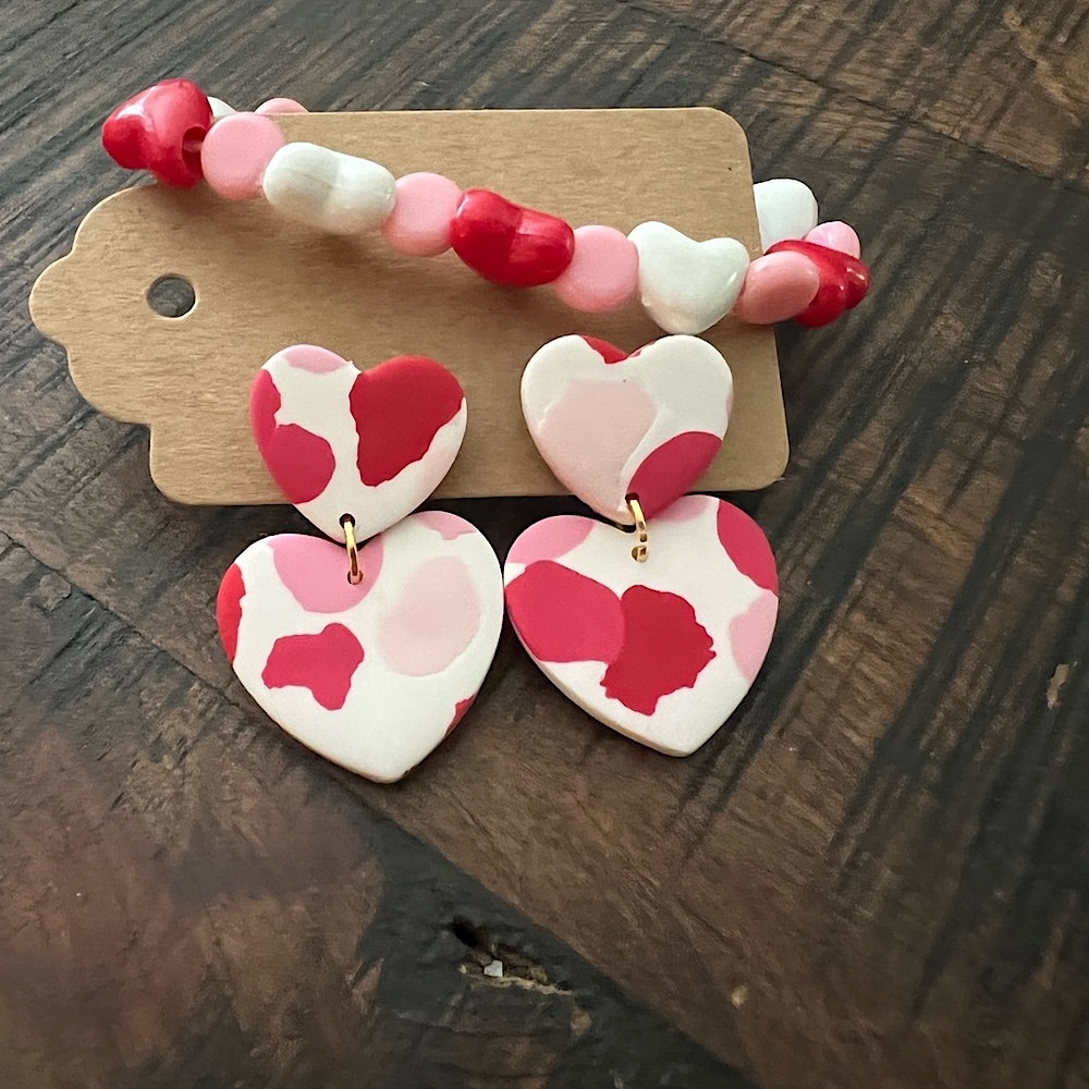 Hand made Clay earring!